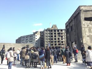 B6CCB8F9-40DE-448C-BC1C-40F34E5C4305