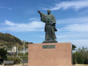 D6FE9524-006E-437E-8A35-852B231DF62D