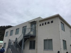 303BF9AE-7810-415D-8811-832CFDDD84A0