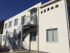 CAE303CF-031F-4145-875B-7464209074E0